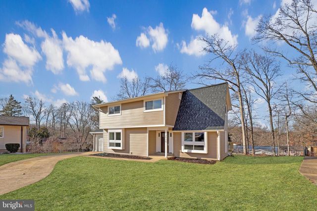 2520 LINWOOD LN, Woodbridge, VA 22192