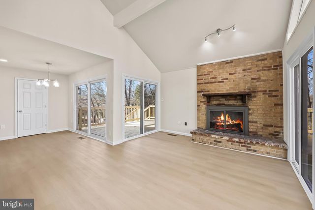 2520 LINWOOD LN, Woodbridge, VA 22192