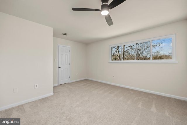 2520 LINWOOD LN, Woodbridge, VA 22192