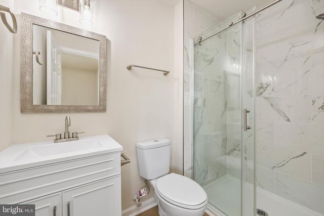 2520 LINWOOD LN, Woodbridge, VA 22192