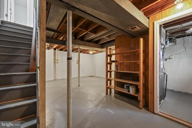 2520 LINWOOD LN, Woodbridge, VA 22192