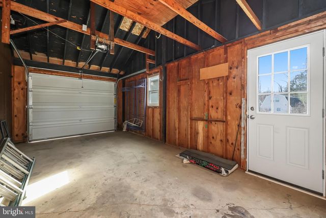 2520 LINWOOD LN, Woodbridge, VA 22192