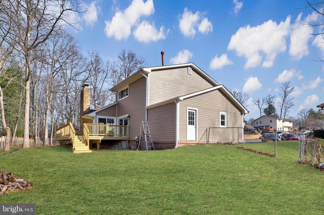 2520 LINWOOD LN, Woodbridge, VA 22192