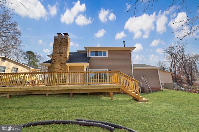 2520 LINWOOD LN, Woodbridge, VA 22192