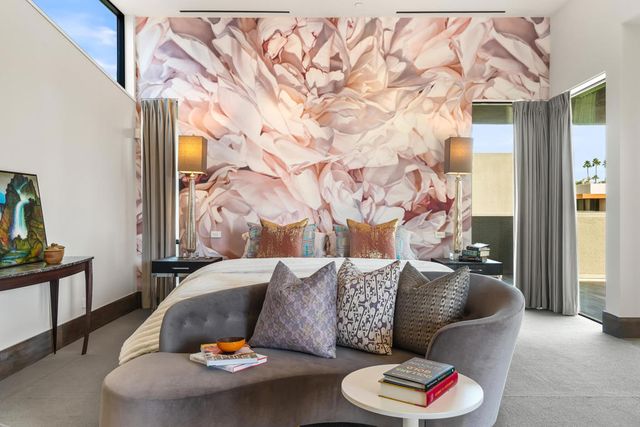 427 N Avenida Caballeros, Palm Springs, CA 92262