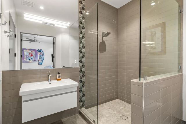 427 N Avenida Caballeros, Palm Springs, CA 92262