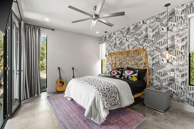 427 N Avenida Caballeros, Palm Springs, CA 92262