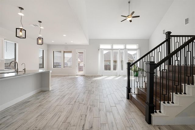 259 Silver PASS, Kyle, TX 78640