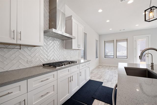 259 Silver PASS, Kyle, TX 78640