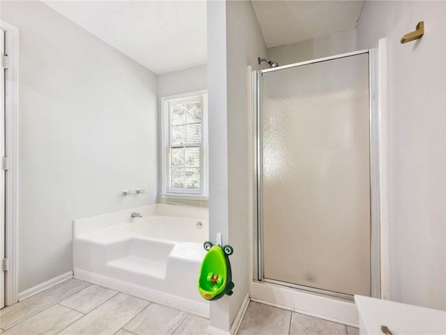 443 Rhett Drive, Loganville, GA 30052