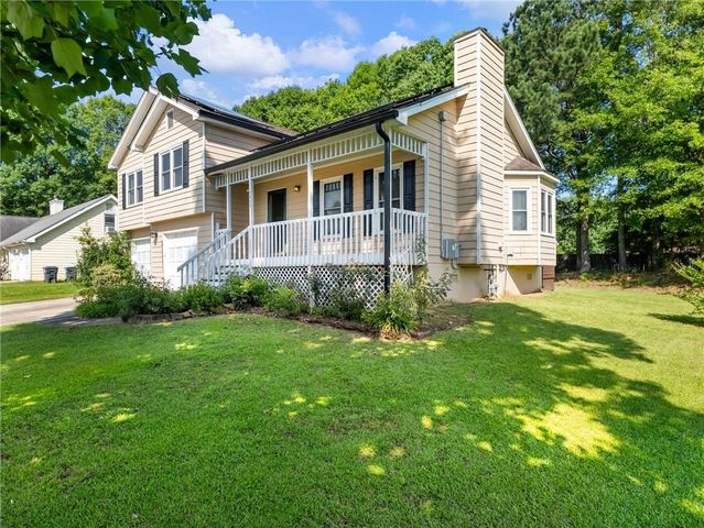 443 Rhett Drive, Loganville, GA 30052