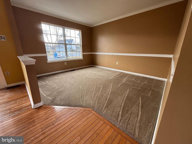 25 CASTLE DR, Royersford, PA 19468