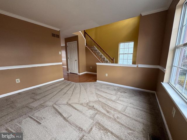 25 CASTLE DR, Royersford, PA 19468