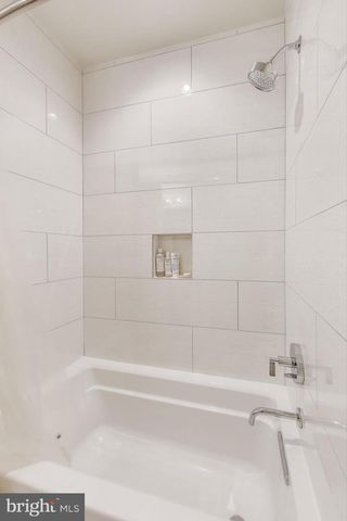 2122 N ST NW #5, Washington, DC 20037