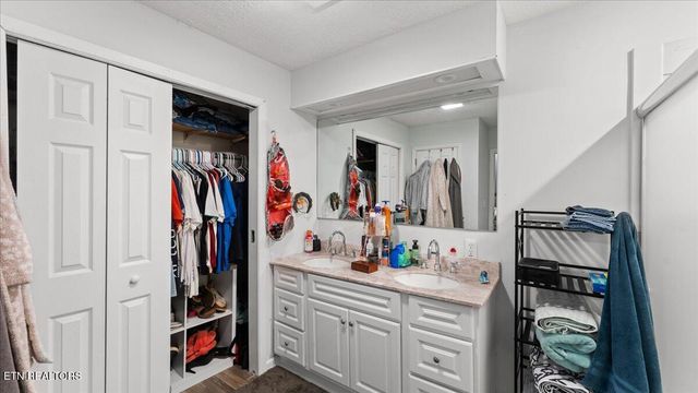 1414 Rosalyn Drive, Knoxville, TN 37914