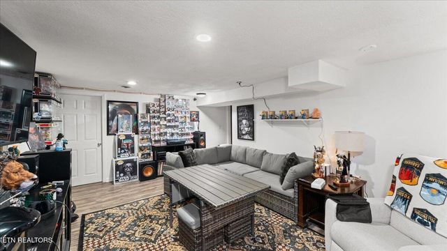 1414 Rosalyn Drive, Knoxville, TN 37914