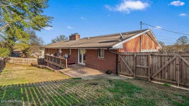 1414 Rosalyn Drive, Knoxville, TN 37914