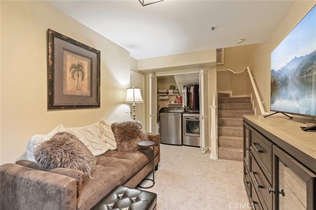 42 Via Cordoba, Rancho Santa Margarita, CA 92688
