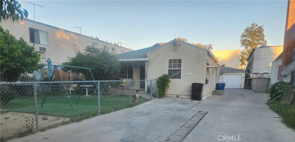 7262 Amigo, Reseda, CA 91335