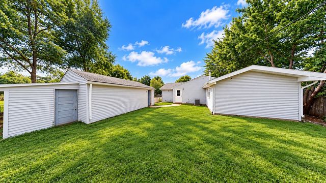 7517 Mildred Road, Machesney Park, IL 61115