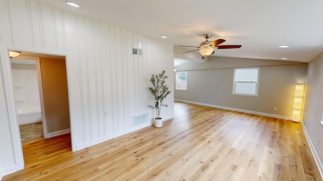 7517 Mildred Road, Machesney Park, IL 61115