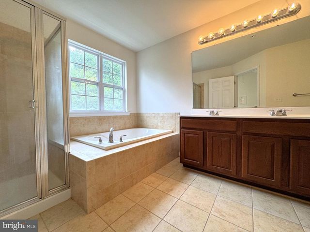 3639 GLOUSTER DR, North Beach, MD 20714