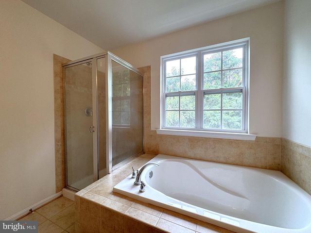 3639 GLOUSTER DR, North Beach, MD 20714
