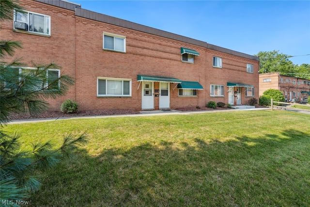 215 Dalepark Drive 5, Bedford, OH 44146