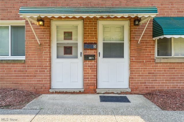 215 Dalepark Drive 5, Bedford, OH 44146
