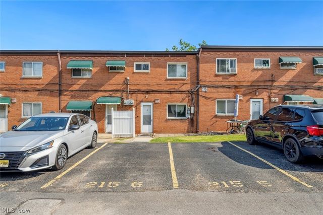 215 Dalepark Drive 5, Bedford, OH 44146