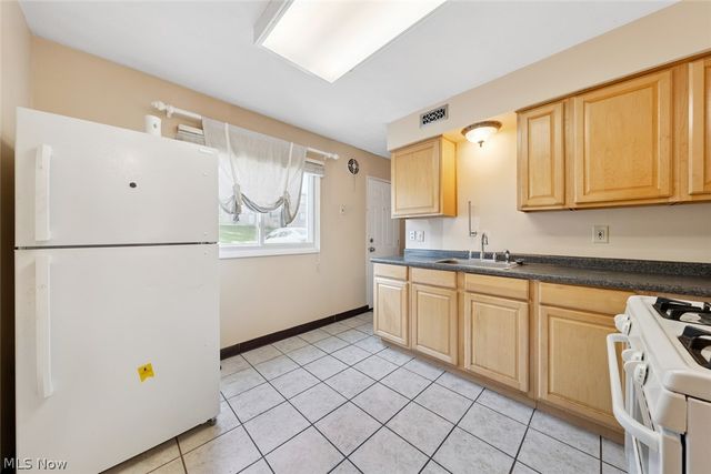 215 Dalepark Drive 5, Bedford, OH 44146