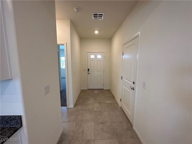 1621 South Pinedale Street, Pahrump, NV 89060