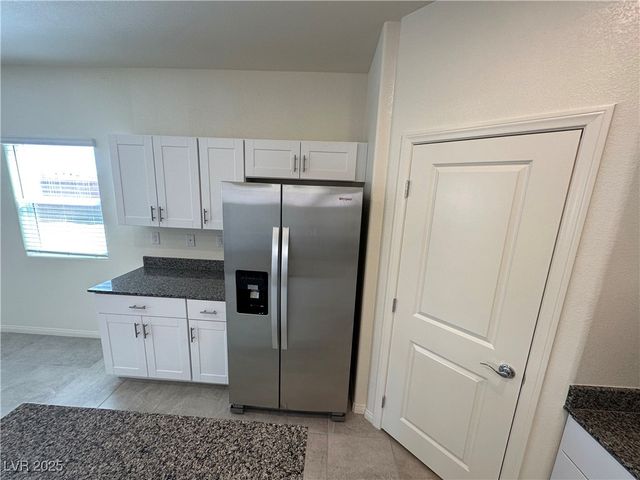 1621 South Pinedale Street, Pahrump, NV 89060