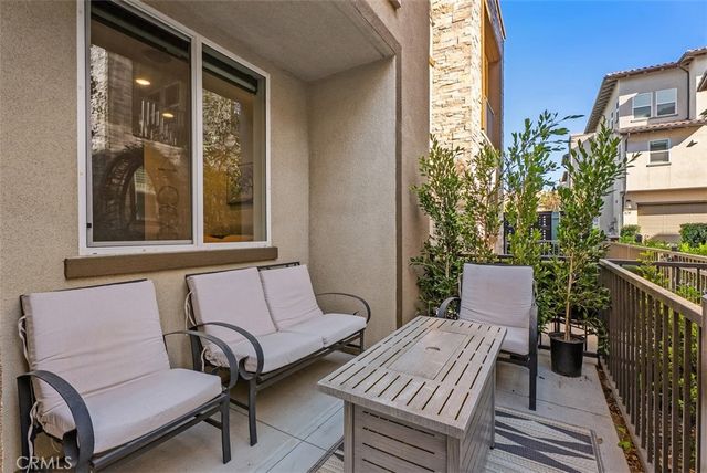 85 Hideaway Loop, Mission Viejo, CA 92691