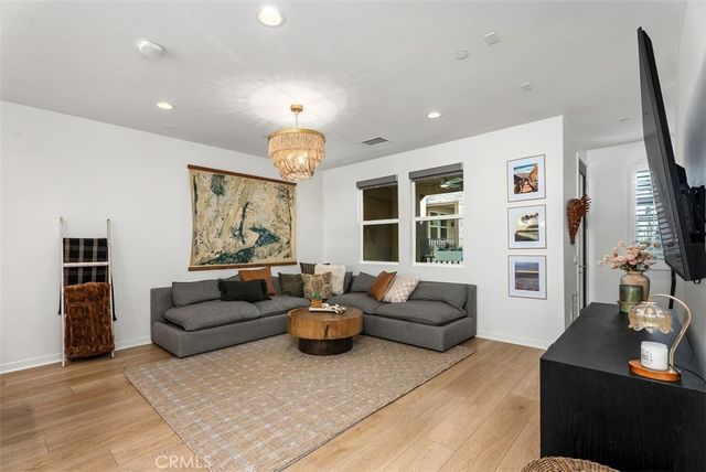 85 Hideaway Loop, Mission Viejo, CA 92691