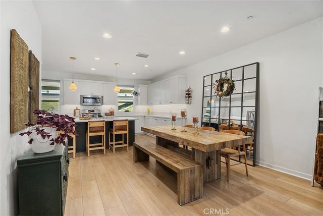 85 Hideaway Loop, Mission Viejo, CA 92691