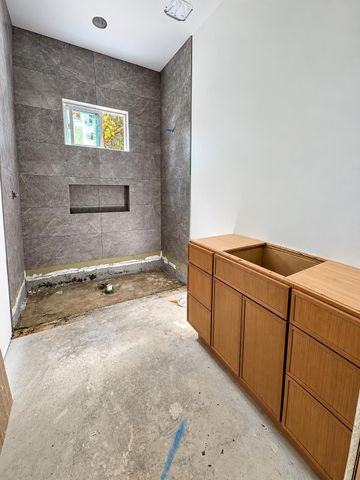145 Colonial Dr, Auburn, CA 95603