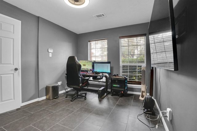 12919 Hammermill Lane, Houston, TX 77044