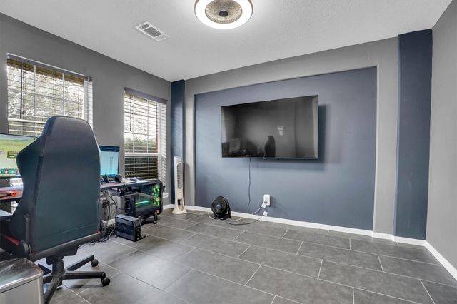 12919 Hammermill Lane, Houston, TX 77044