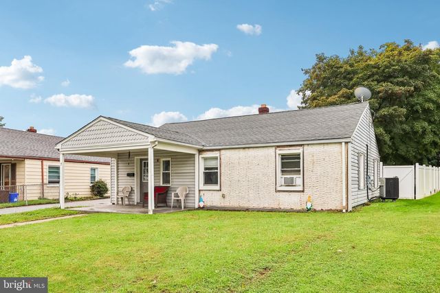 7 HURFORD PL, Aston, PA 19014