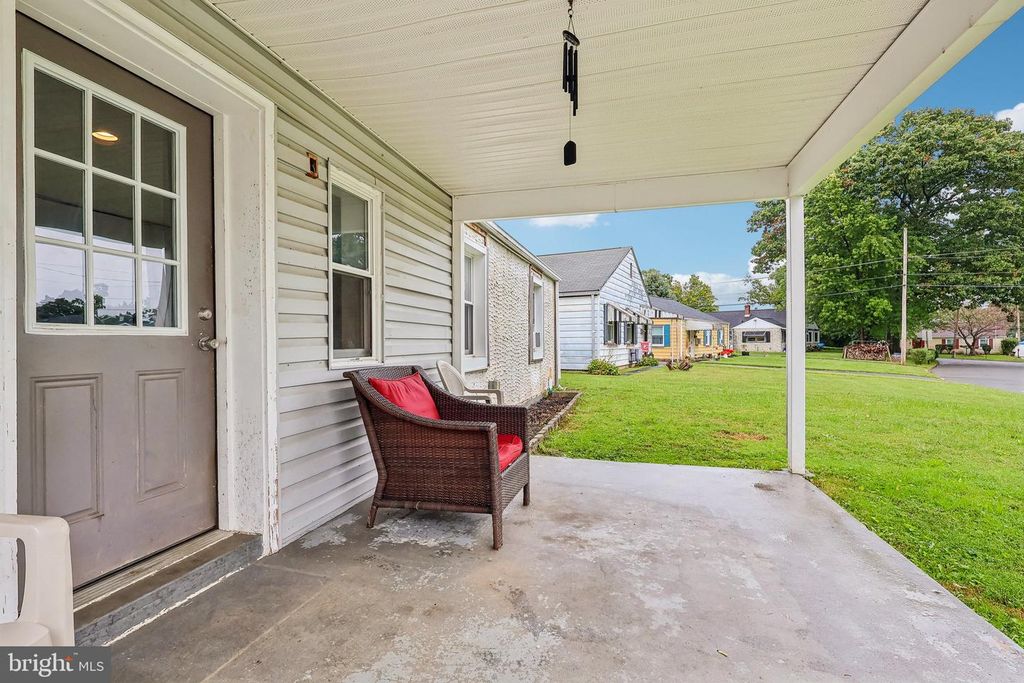 7 HURFORD PL, ASTON, PA 19014 — photo 4