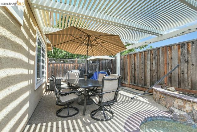 1230 Arlington Way, Brentwood, CA 94513
