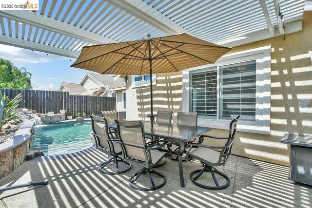 1230 Arlington Way, Brentwood, CA 94513
