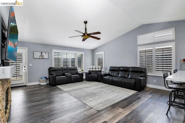 1230 Arlington Way, Brentwood, CA 94513