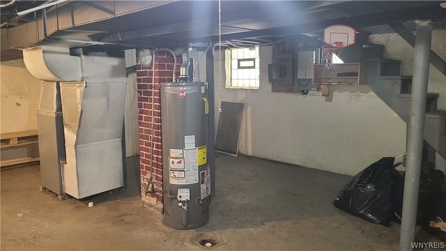 59 Aldrich Place, Buffalo, NY 14220