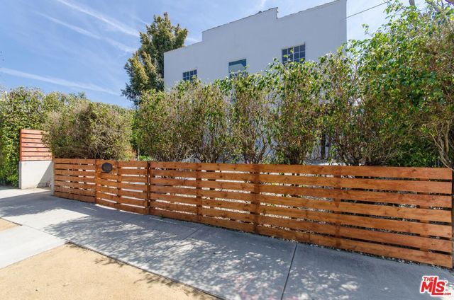 406 S Coronado Street, Los Angeles, CA 90057