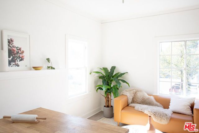 406 S Coronado Street, Los Angeles, CA 90057