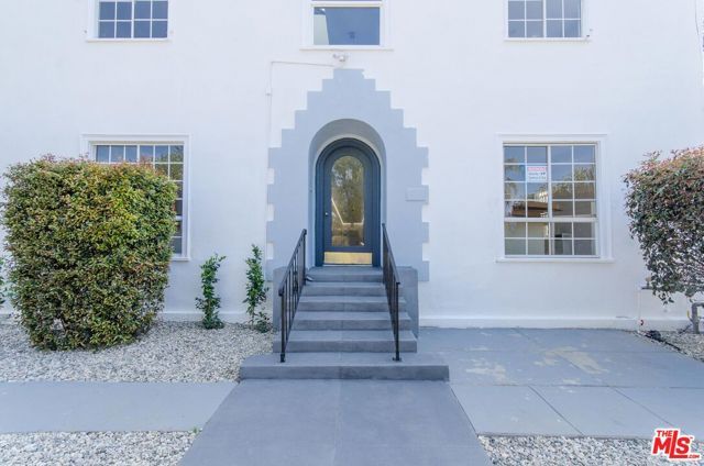 406 S Coronado Street, Los Angeles, CA 90057