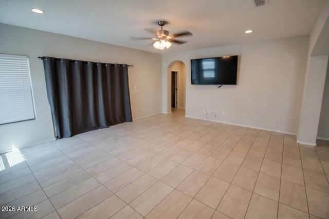 6384 W GEORGETOWN Way, Florence, AZ 85132
