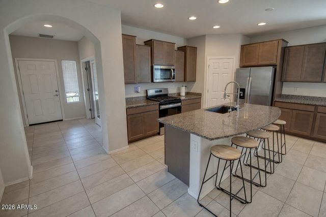6384 W GEORGETOWN Way, Florence, AZ 85132
